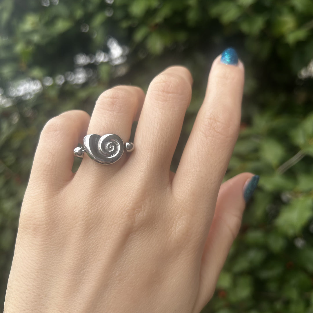 Spiral Shell Element
