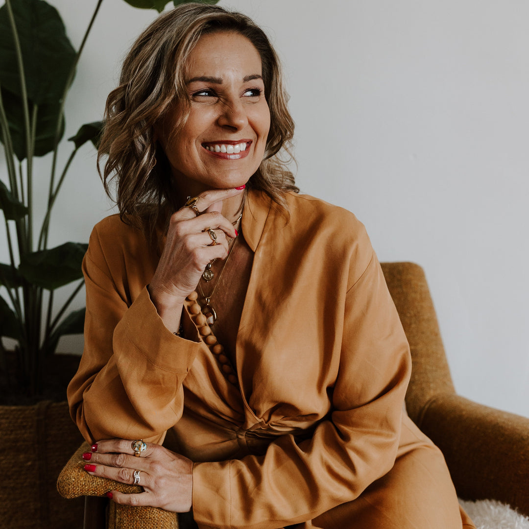 Photograph of person wearing fidget jewelry for confidence