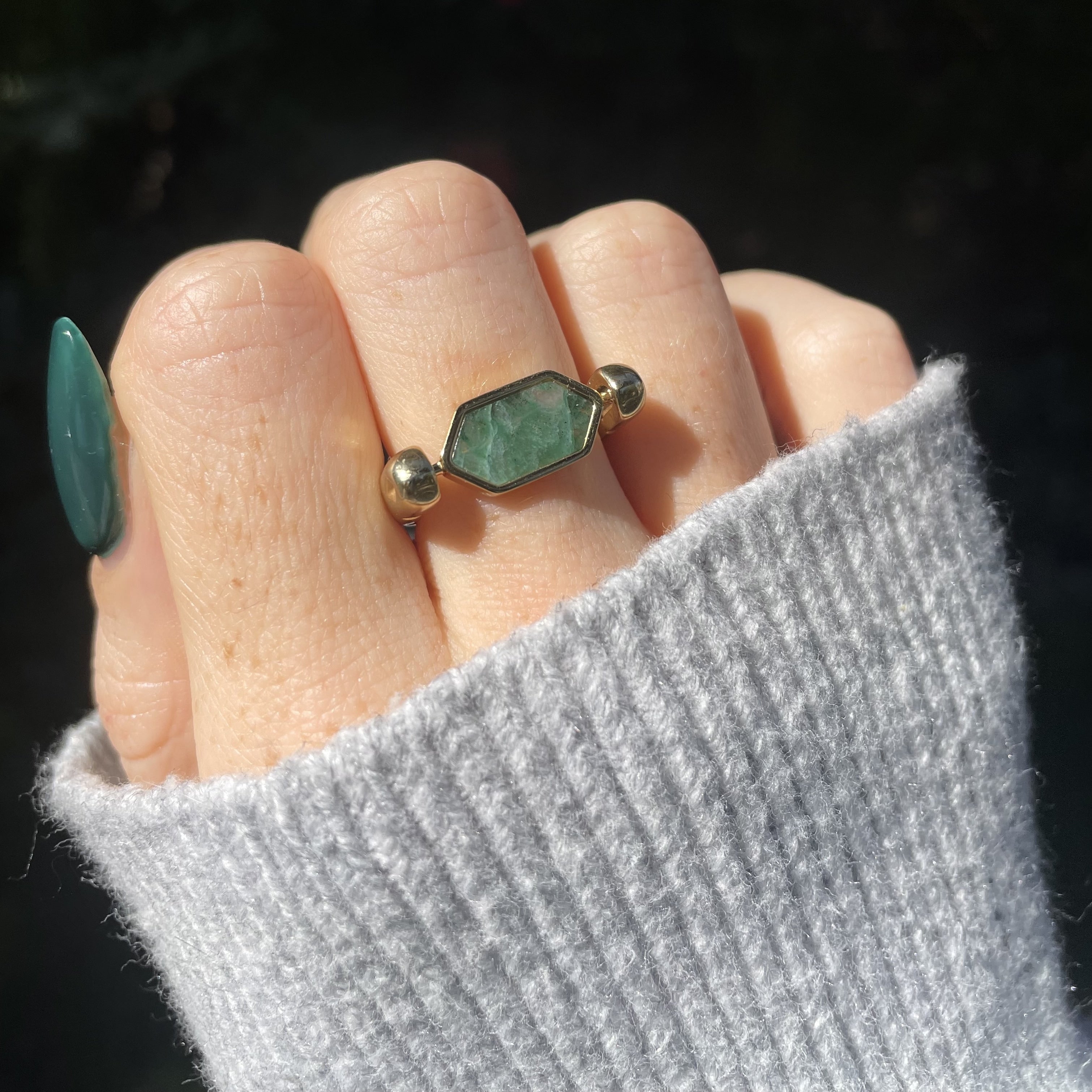 African Jade Hexbar Element | Dark Green Crystal – CONQUERing