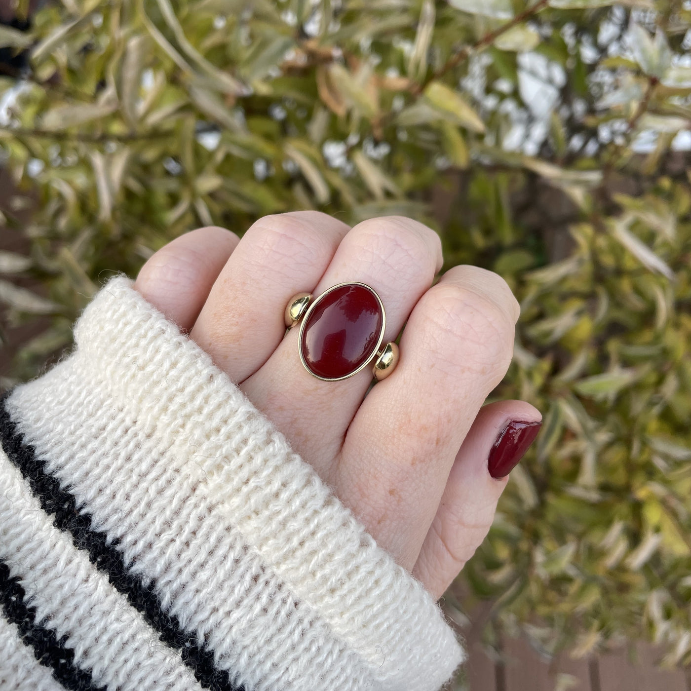 Carnelian Oval Crystal Element