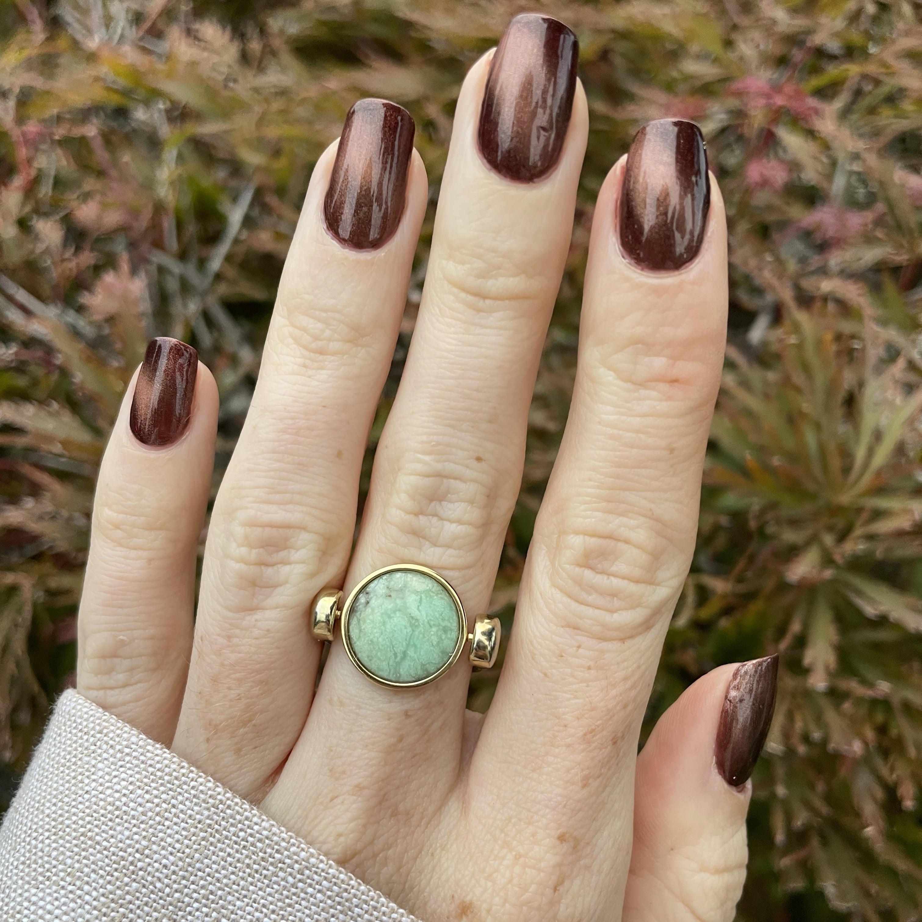 Chrysoprase Round Element | Good Fortune Crystal – CONQUERing