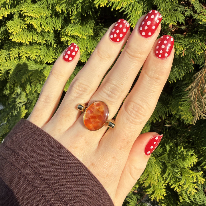 Carnelian Oval Crystal Confetti Encapture™ Element