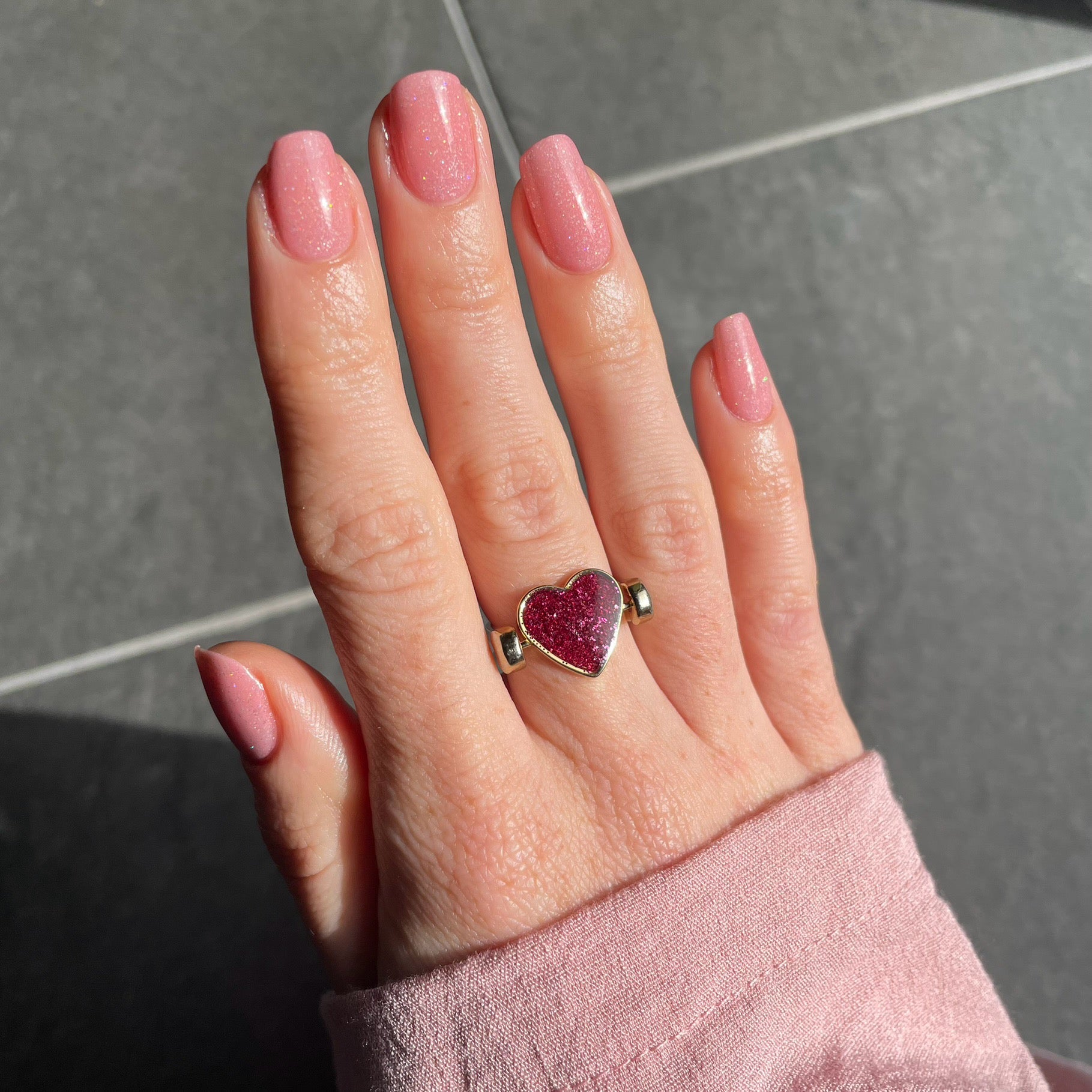 Hot Pink Glitter Heart-shaped Element – CONQUERing