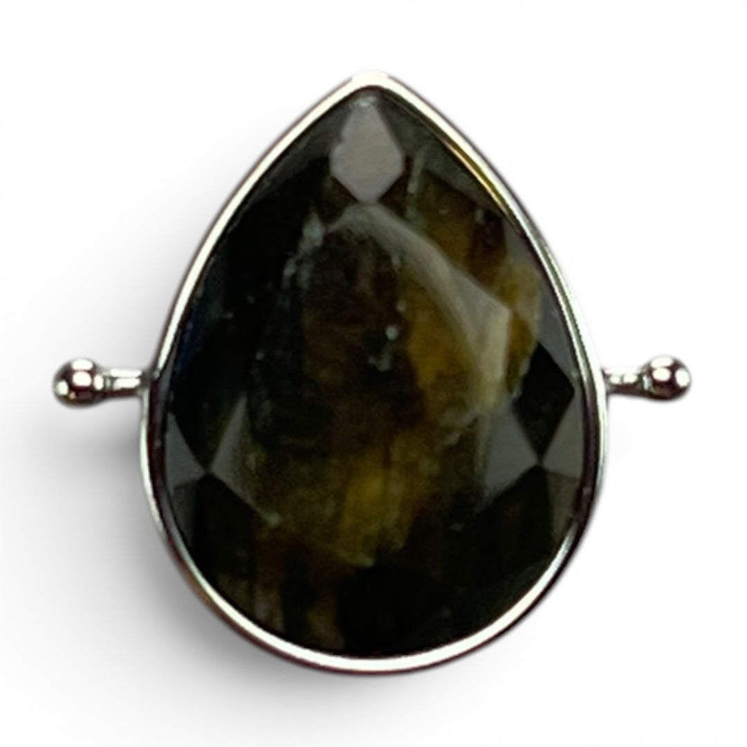 Labradorite Crystal Element (standard grade – does NOT contain flash)