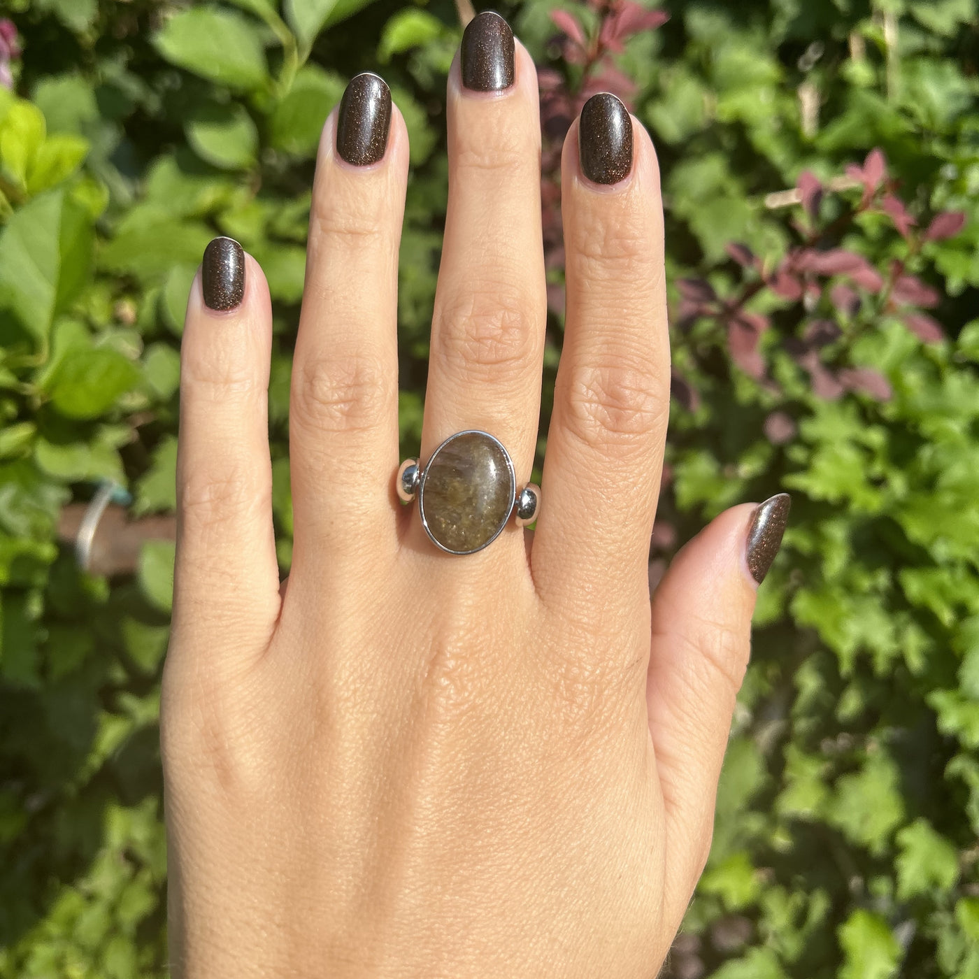 Standard Labradorite Oval Crystal Element