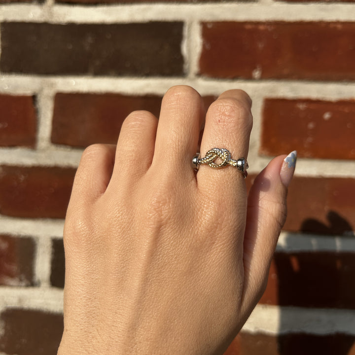 Love Knot CrossBar Element - CK Collection