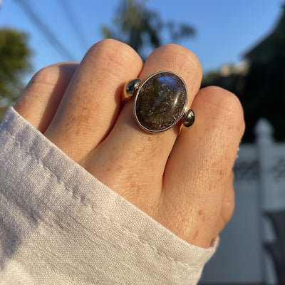 Luxe Labradorite Oval Crystal Element