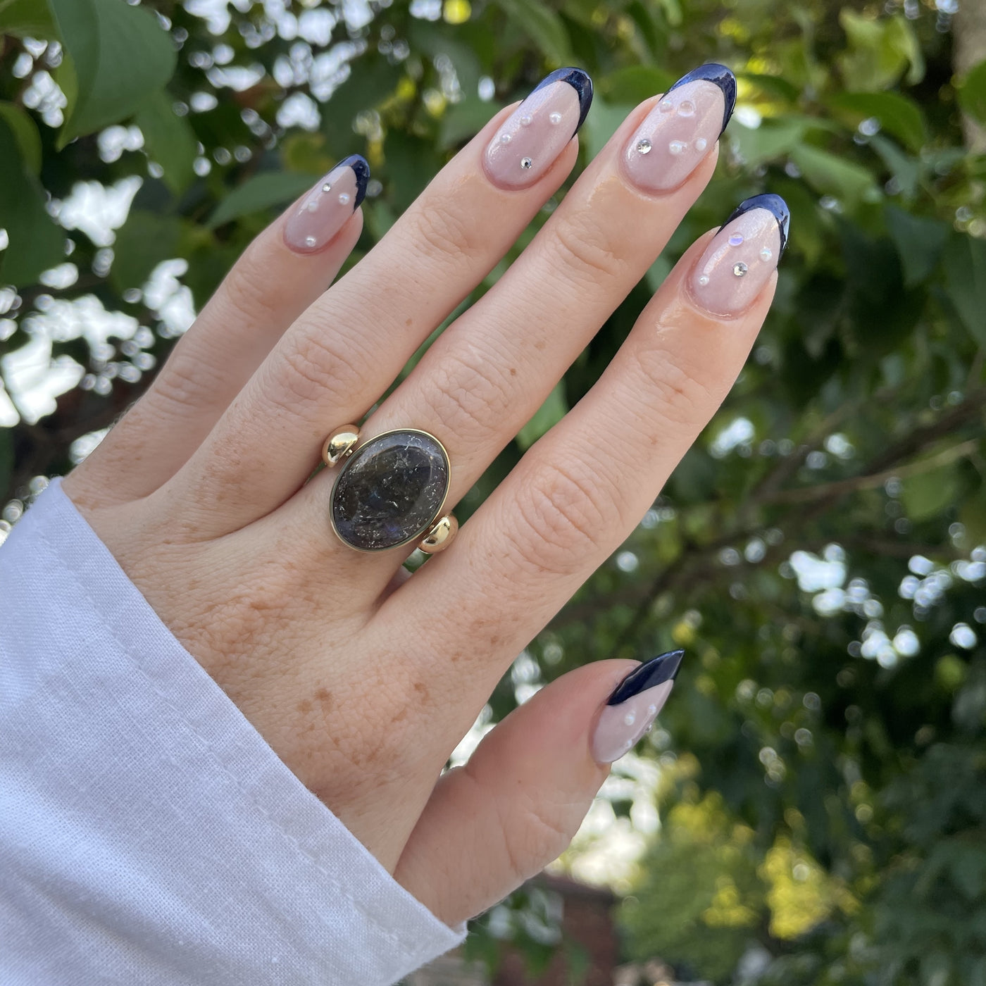 Luxe Labradorite Oval Crystal Element