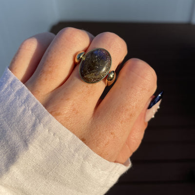 Luxe Labradorite Oval Crystal Element