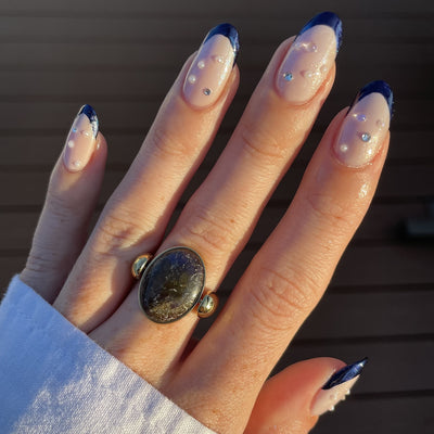 Luxe Labradorite Oval Crystal Element