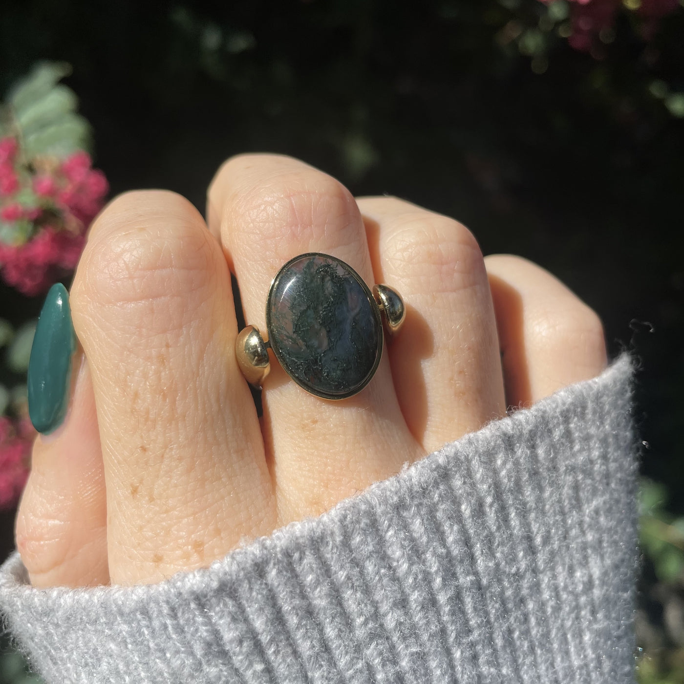 Moss Agate Oval Crystal Element