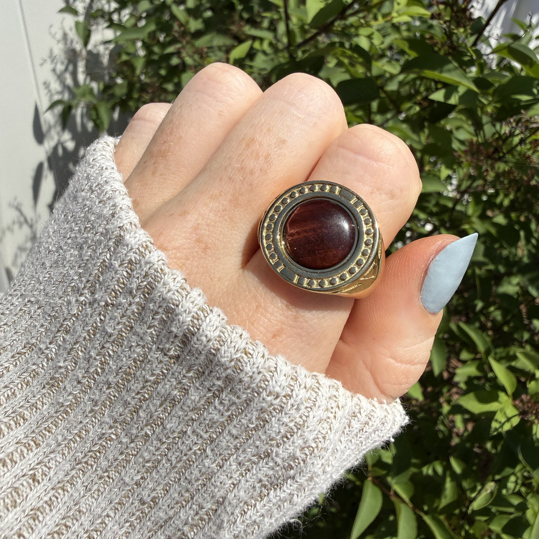 Round Crystal Signet Ring – Studio Line