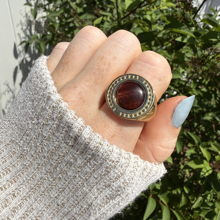 Round Crystal Signet Ring – Studio Line