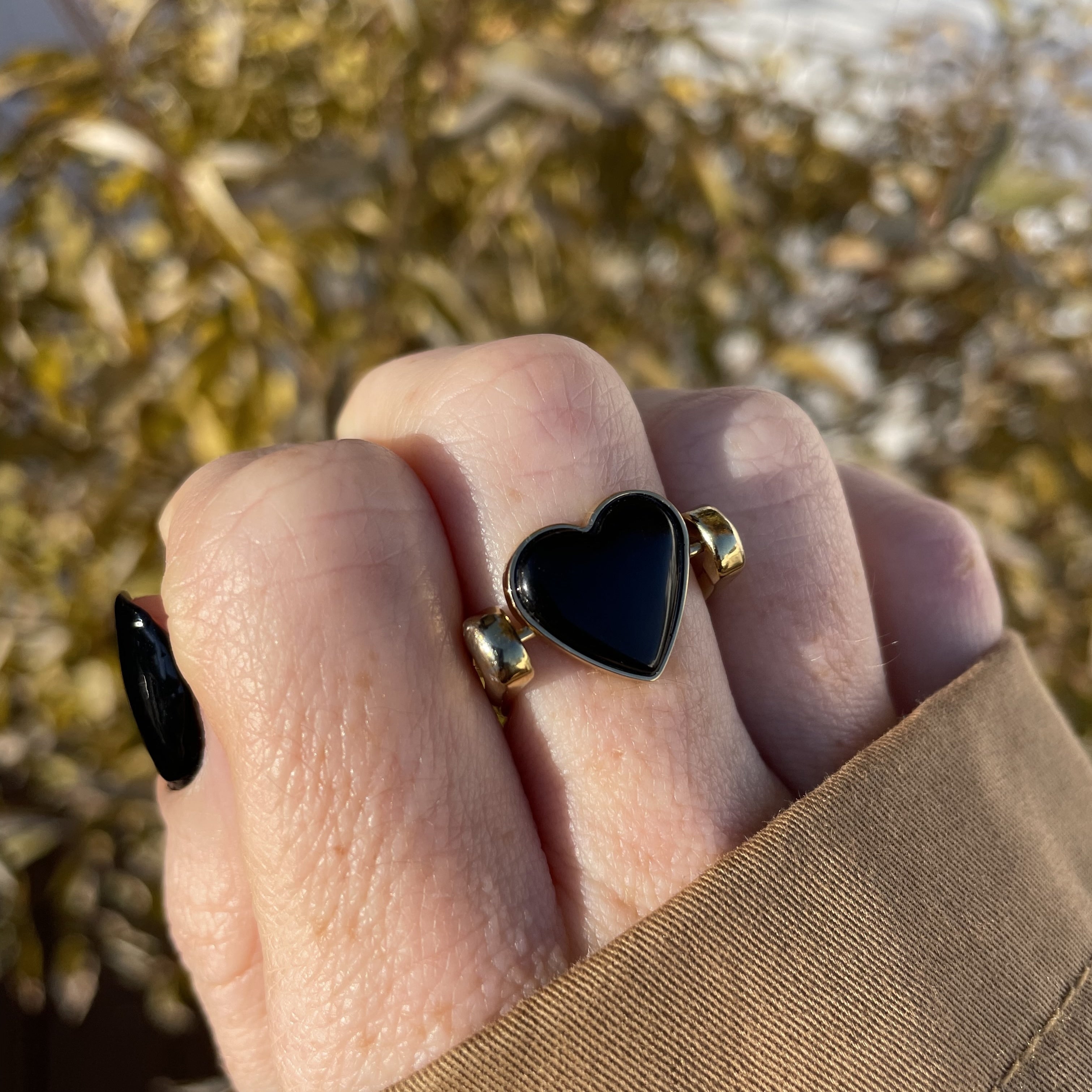 【Shapes Studio】Black Heart Gemstoneリング Shapes Studio】Black Heart Gemstoneリング (Shapes Studio