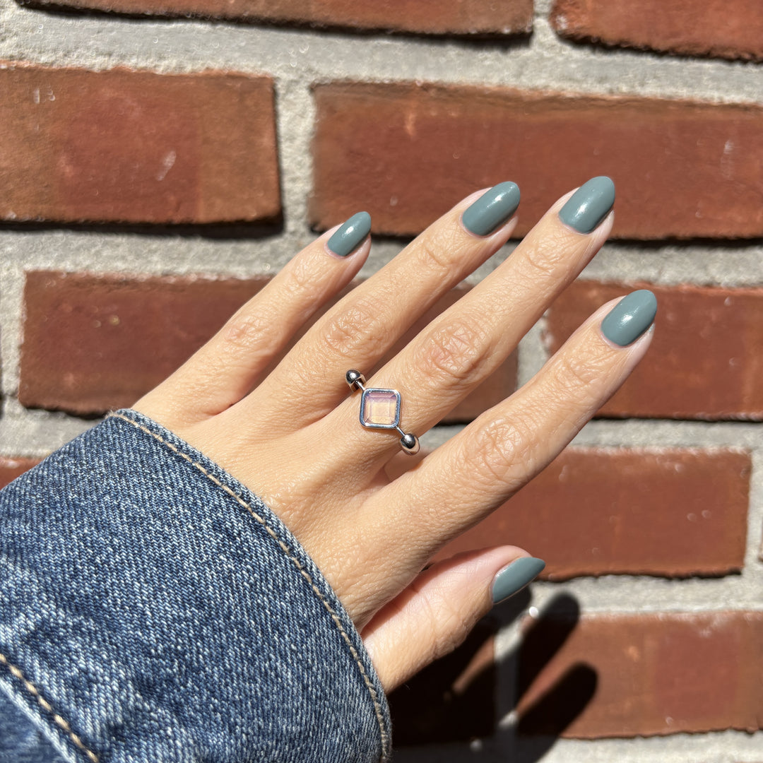 Opalite CrossBar™ Element