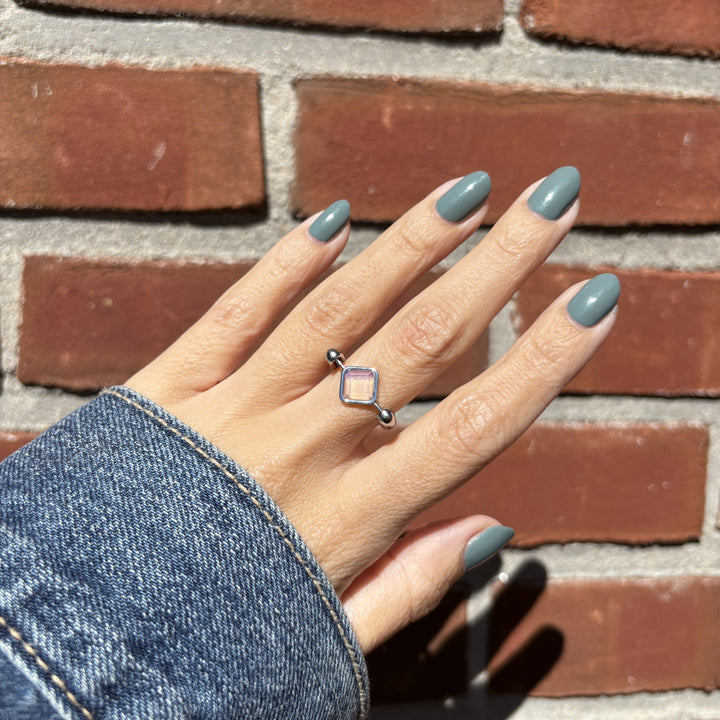 Opalite CrossBar™ Element
