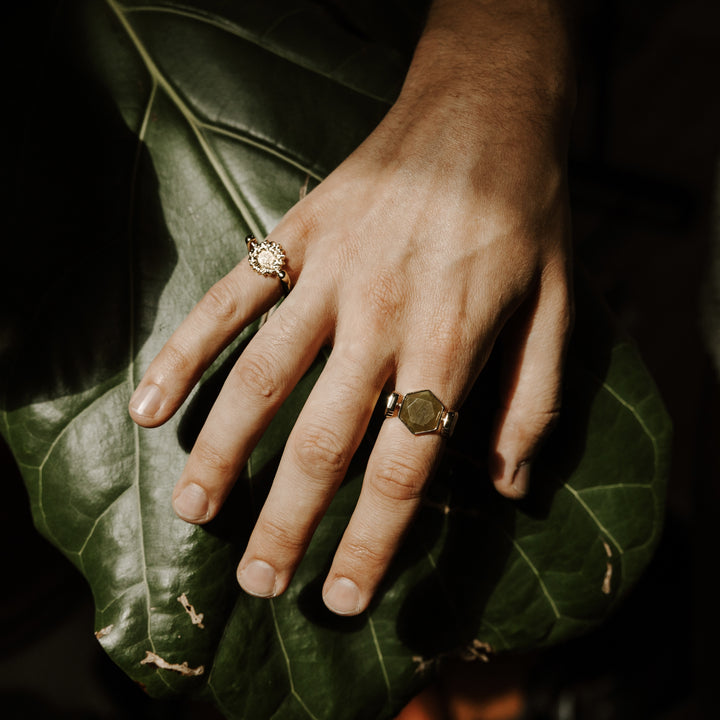 Peridot Hexagon Crystal Element – PYS Collection