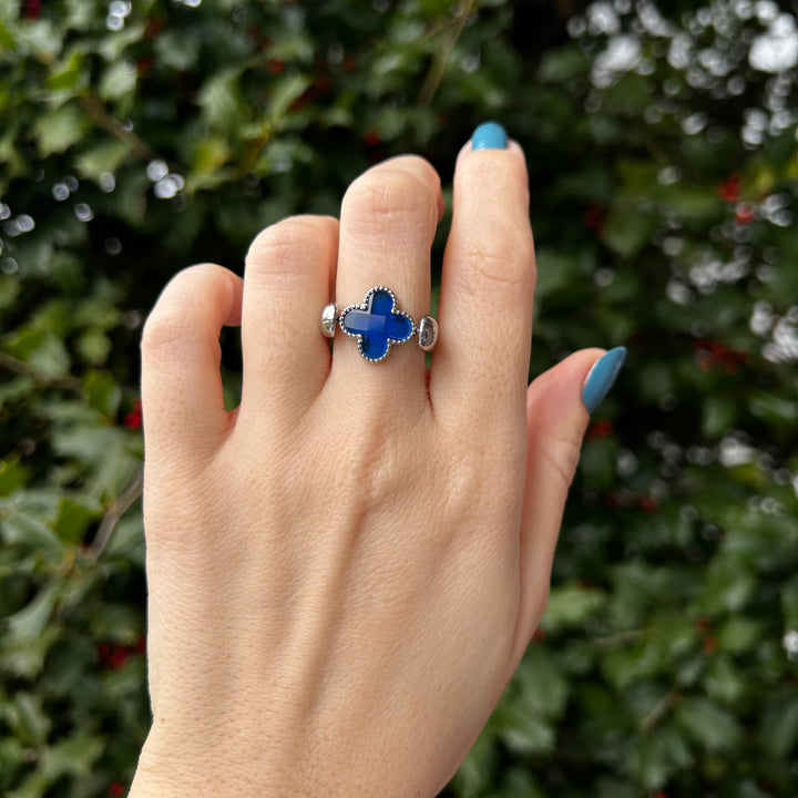 Simulated Sapphire Quatrefoil Element