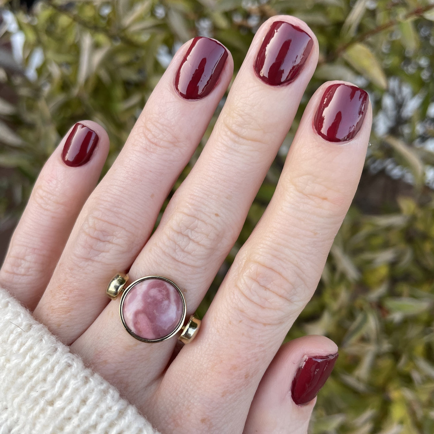 Rhodonite Round Crystal Element