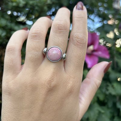 Rhodonite Round Crystal Element