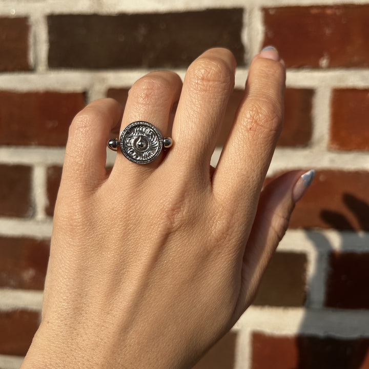 Ripple Effect Round Element - CK Collection