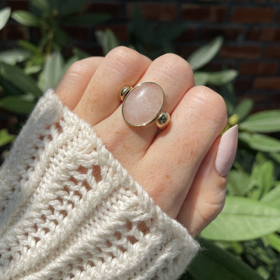 Rose Quartz Oval Crystal Element