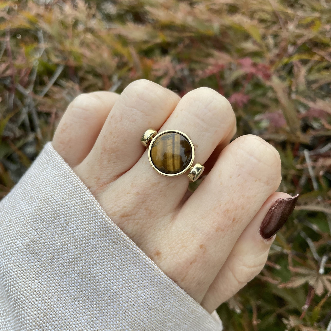 Tiger's Eye Round Crystal Element