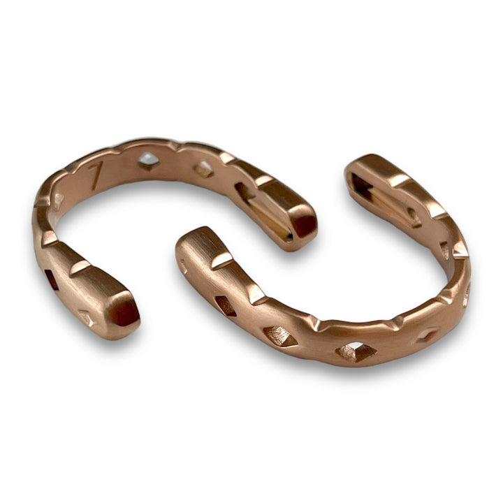 CrownCut™ Ring Band