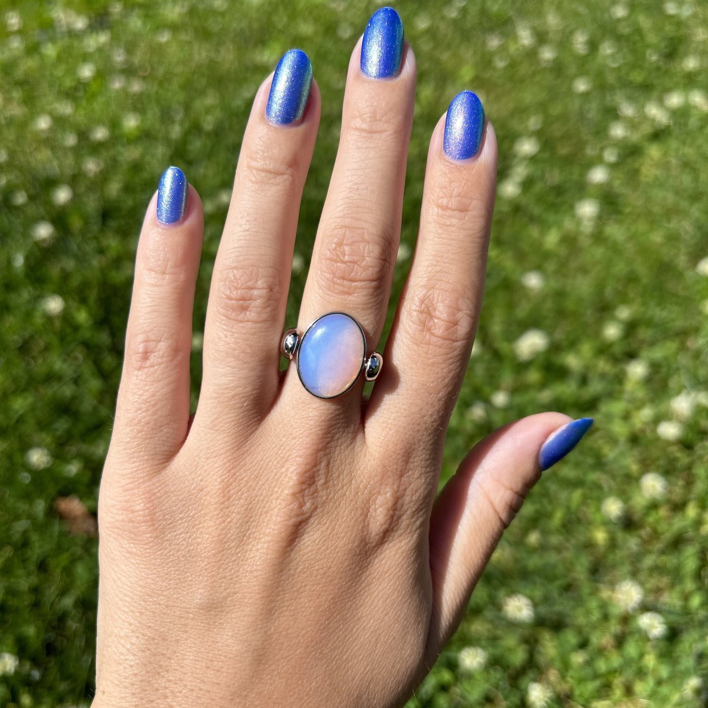 Opalite Oval Element