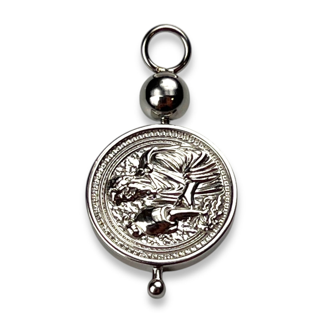 MiraLink™ Luxe Zodiac Charm