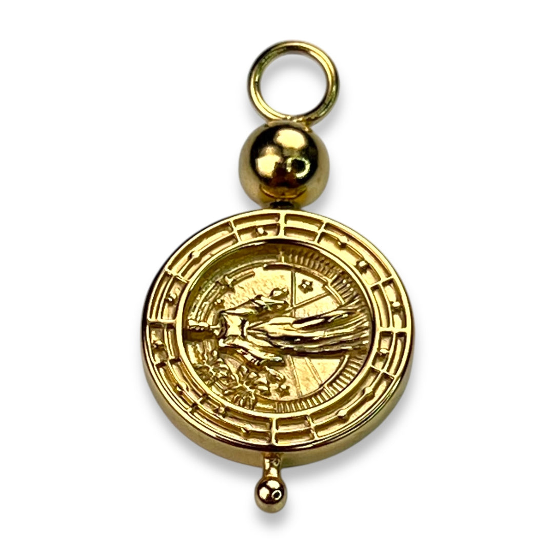 MiraLink™ Luxe Zodiac Charm