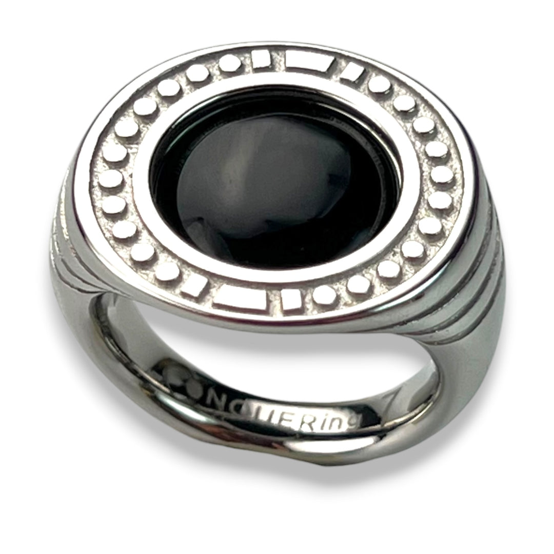 Round Crystal Signet Ring – Studio Line