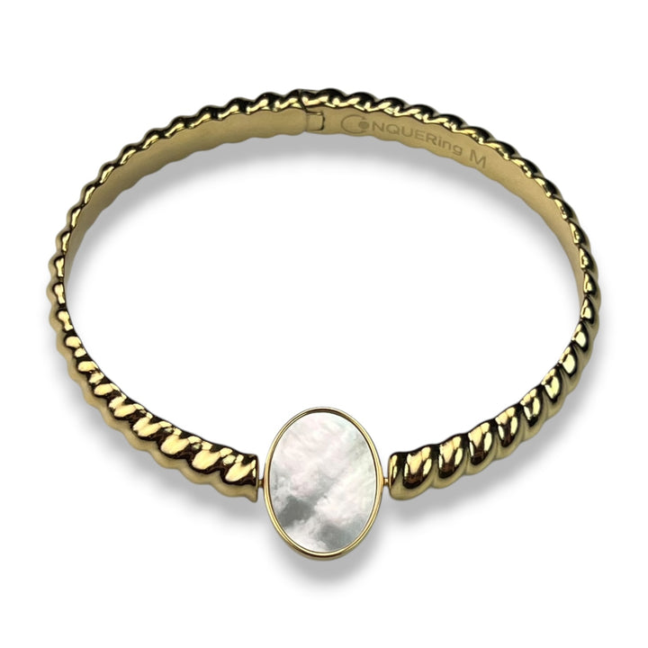 Willow Twist Bangle with Mother of Pearl Oval